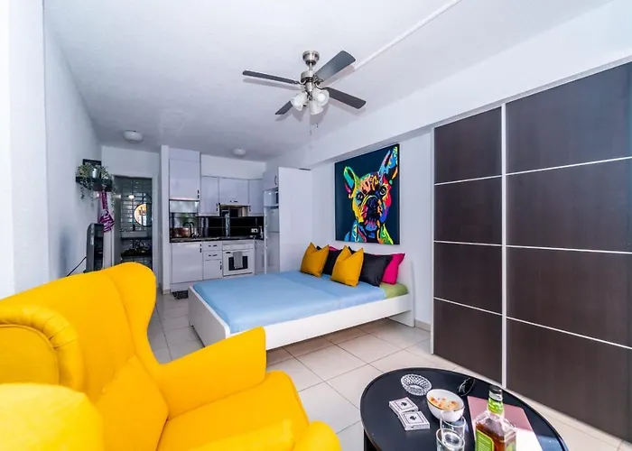 Tatil Evi Garden Playa Feñabe